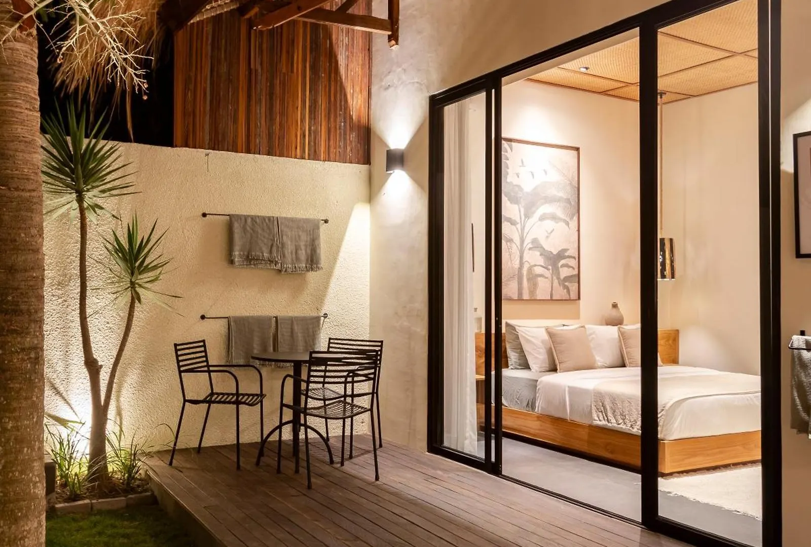 Villa Jodoh - Exciting Chic 4Br Stylish Villa Near Seminyak, Perfect For A Trendy Getaway Kerobokan  0*, Kerobokan (Bali) Indonesia