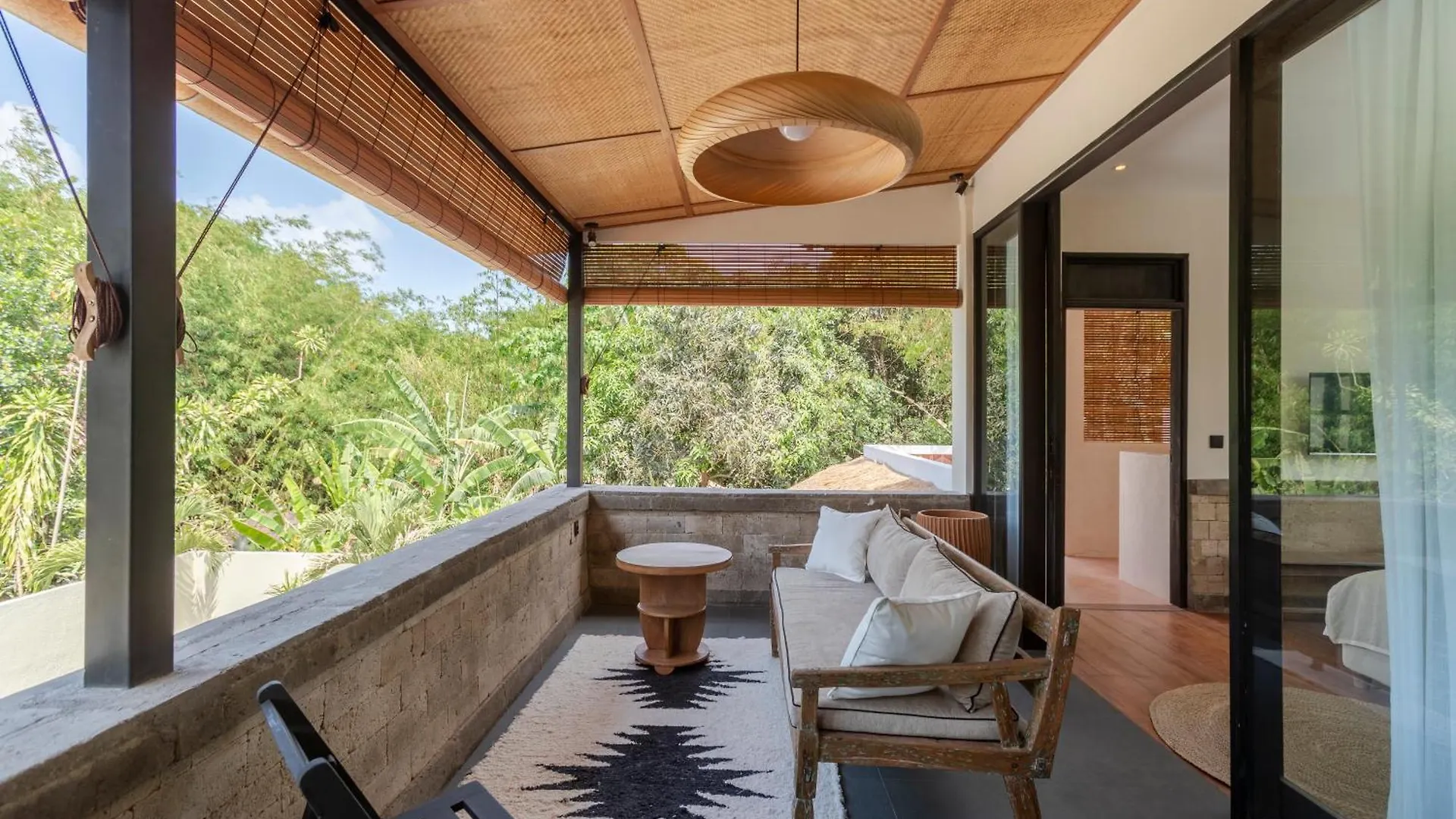 Villa Jodoh - Exciting Chic 4Br Stylish Villa Near Seminyak, Perfect For A Trendy Getaway Kerobokan  0*, Kerobokan (Bali) Indonesia