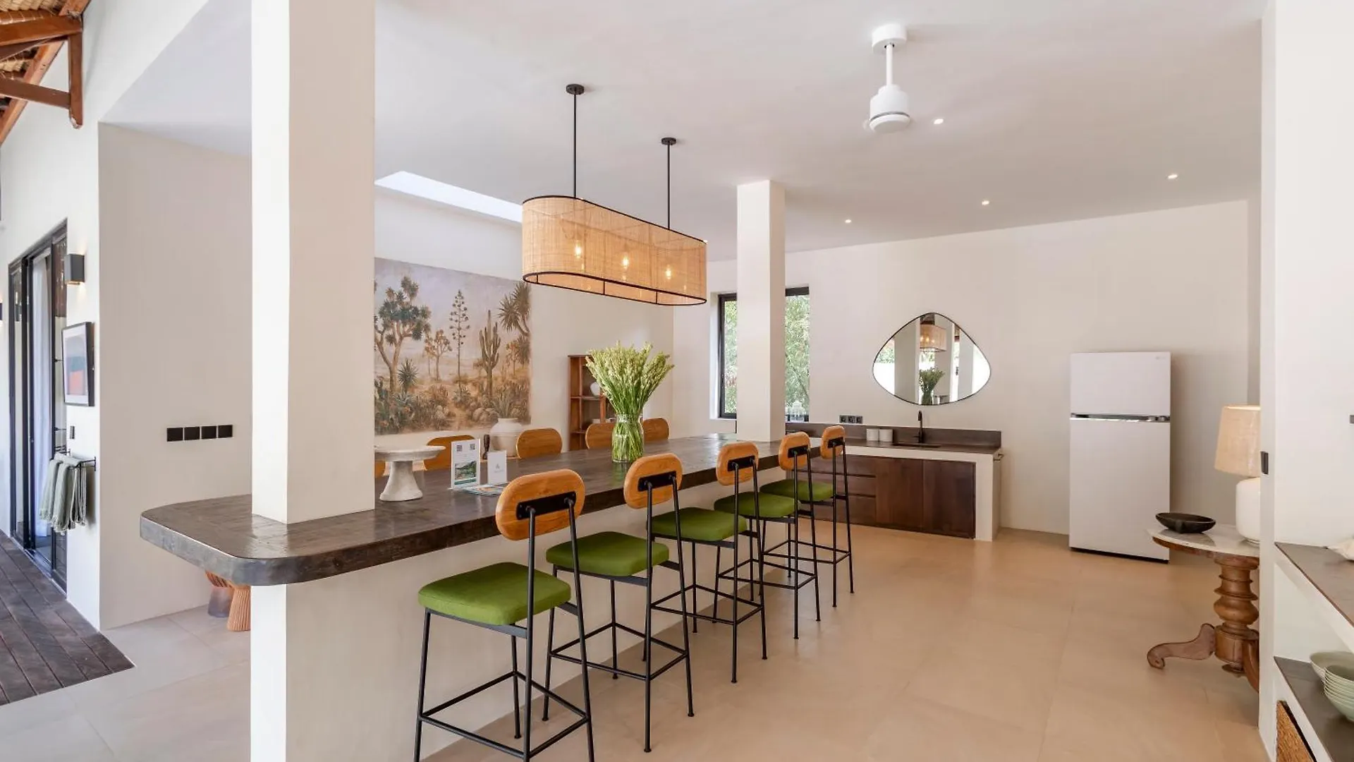 Villa Jodoh - Exciting Chic 4Br Stylish Villa Near Seminyak, Perfect For A Trendy Getaway Kerobokan  Indonesia