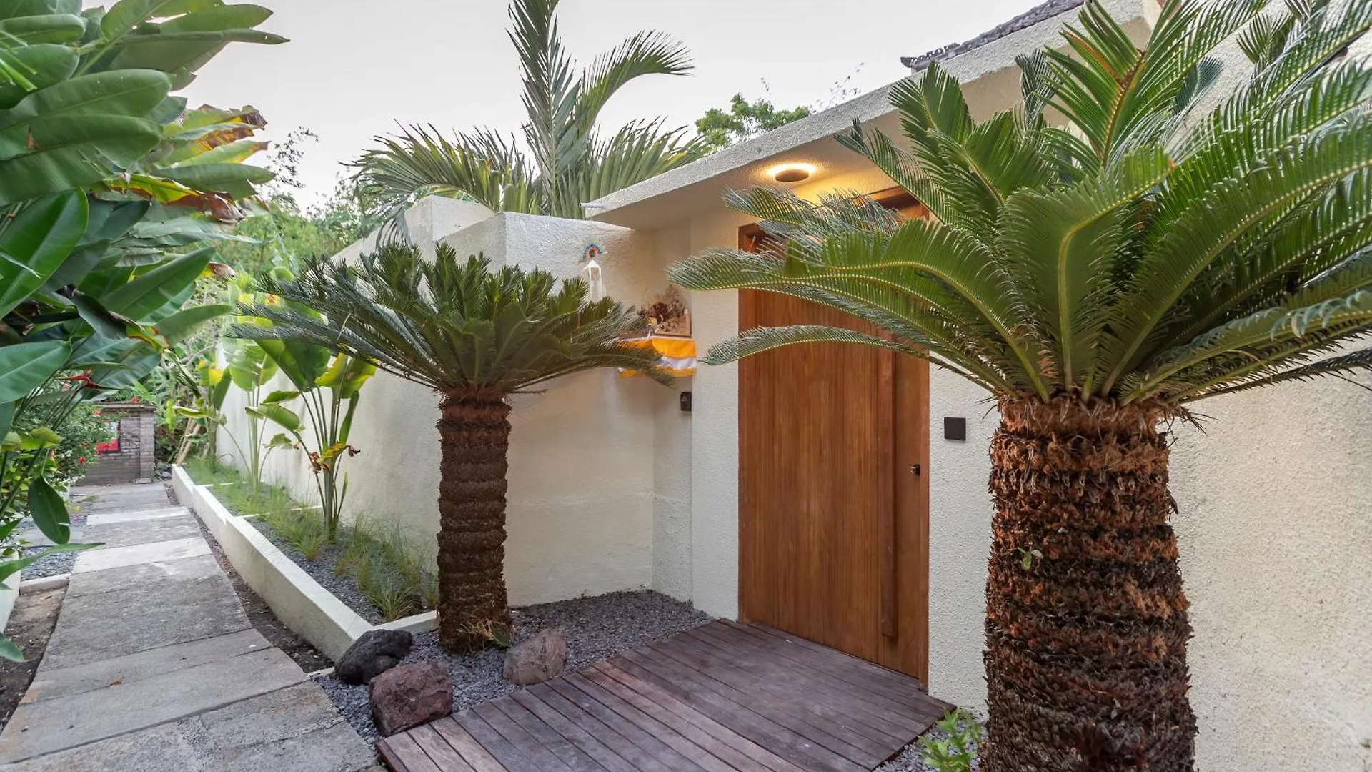 Villa Jodoh - Exciting Chic 4Br Stylish Villa Near Seminyak, Perfect For A Trendy Getaway Kerobokan   Kerobokan (Bali)