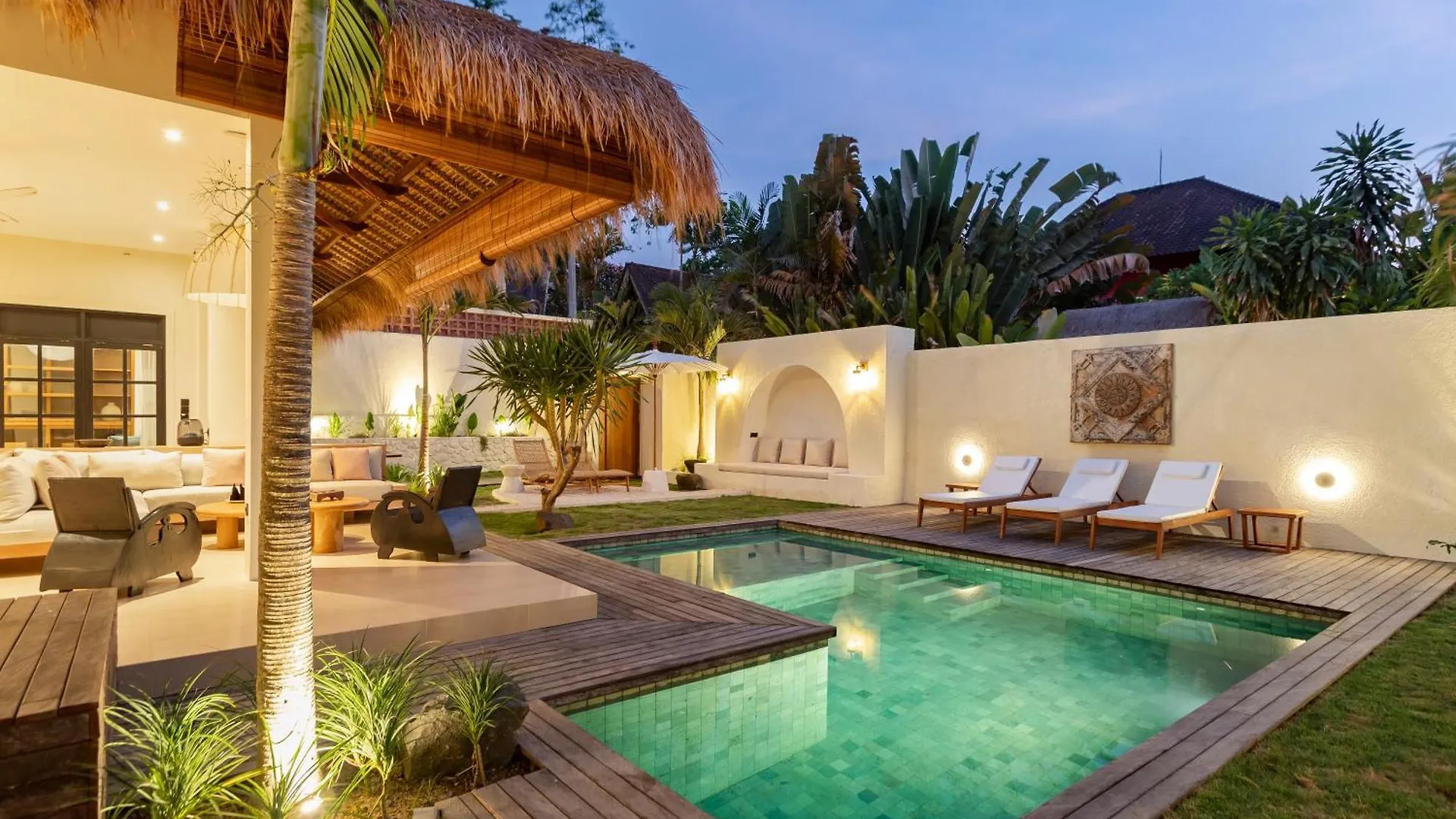 Villa Jodoh - Exciting Chic 4Br Stylish Villa Near Seminyak, Perfect For A Trendy Getaway Kerobokan