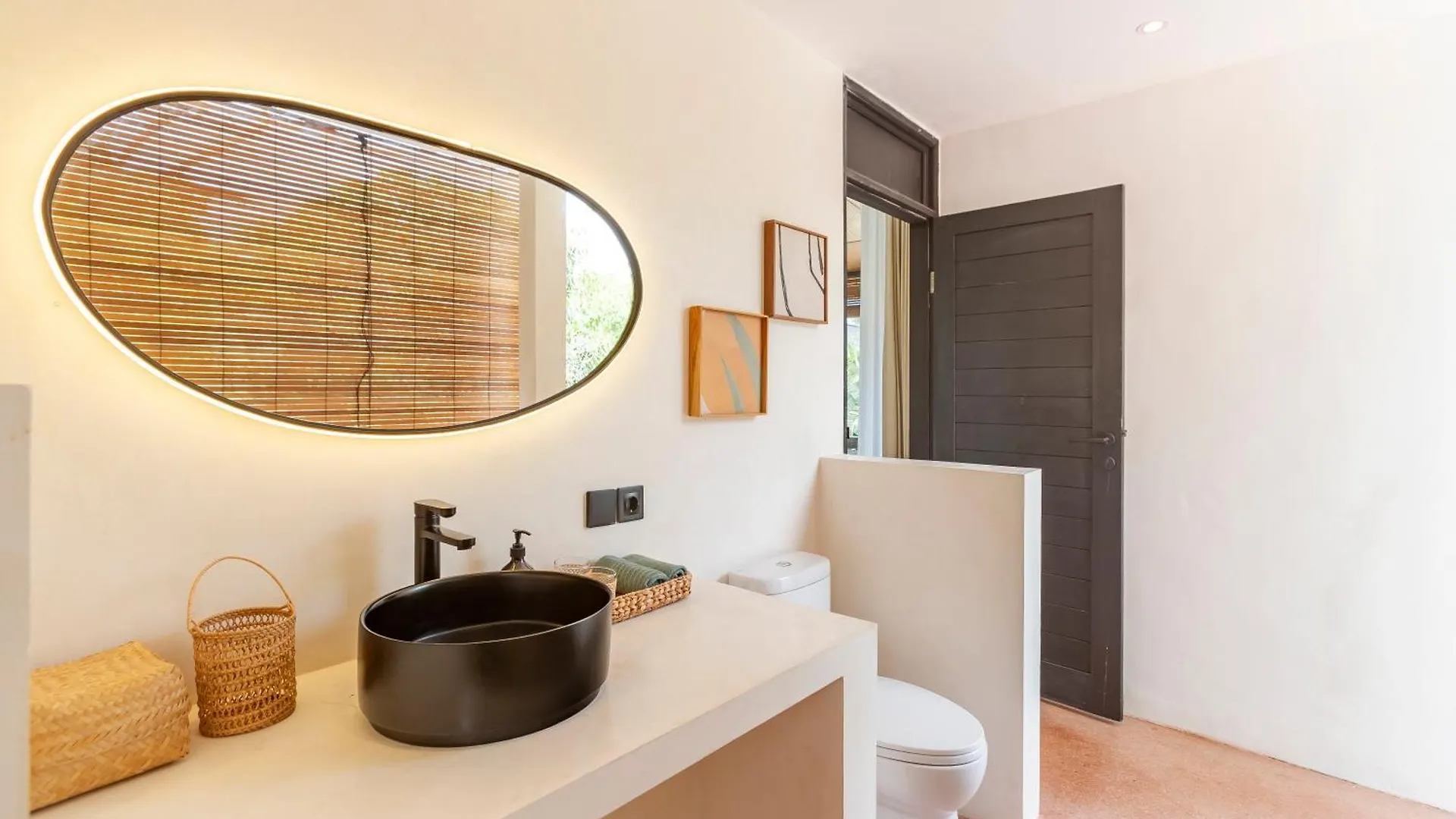 Villa Jodoh - Exciting Chic 4Br Stylish Villa Near Seminyak, Perfect For A Trendy Getaway Kerobokan