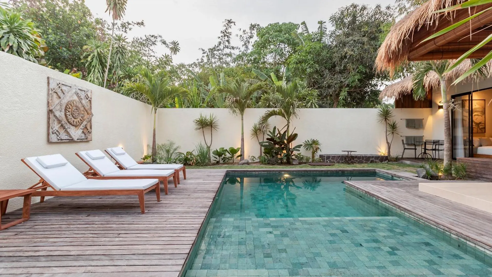 Villa Jodoh - Exciting Chic 4Br Stylish Villa Near Seminyak, Perfect For A Trendy Getaway Kerobokan  0*, Kerobokan (Bali)