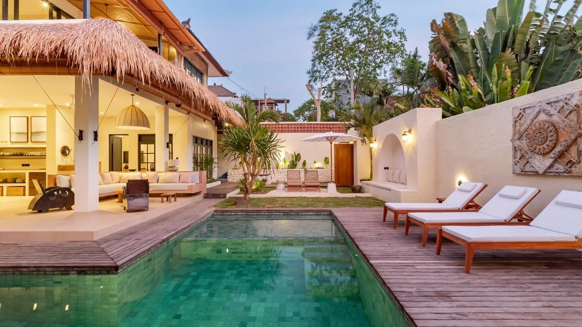 Villa Jodoh - Exciting Chic 4Br Stylish Villa Near Seminyak, Perfect For A Trendy Getaway Kerobokan